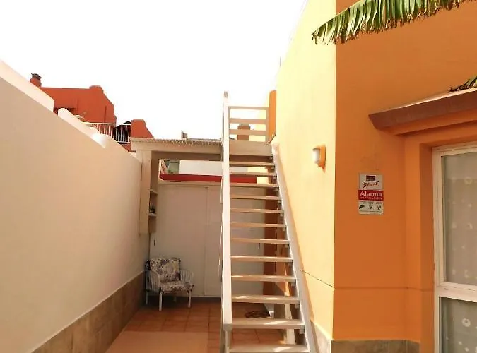 Alojamiento Parque בית הארחה